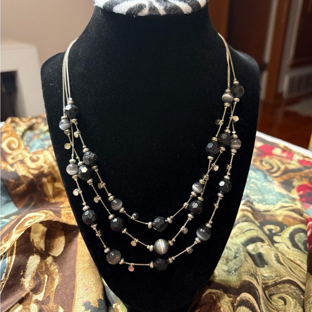 Source Unknown Black And Silver Multi-Strand Neck… - image 4